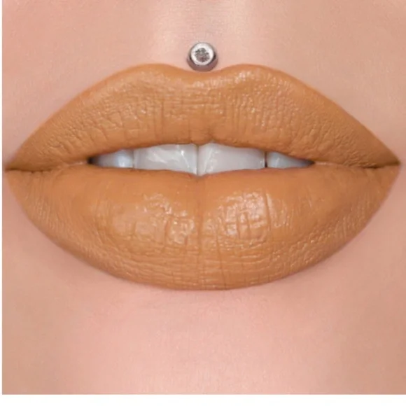 Jeffree Star Velvet Trap Lipstick in Gardening .12 oz - Picture 4 of 4